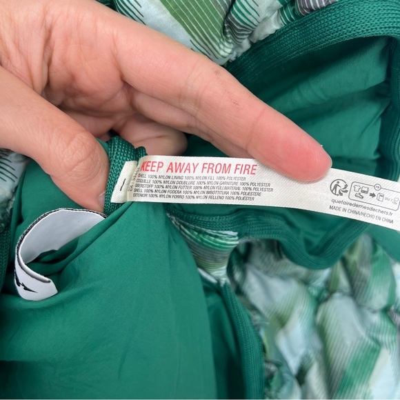 Free People Green Scrunchy Glossy Printed Pippa Packable Puffer Coat Small NWT - Picture 9 of 10